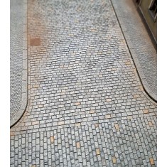 N Cobblestone Road - T-Junction