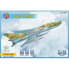 1/72 Sukhoi Su-17M3R Reconnaissance Fighter-Bomber with KKP Pod