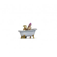 HO Scale Bathing Woman (assembled painted 3D figures)
