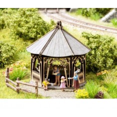 HO Scale Pavilion (5.7 x 5.8 x 5.3 cm)