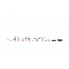 HO Scale Storks (11 storks and 2 nests)