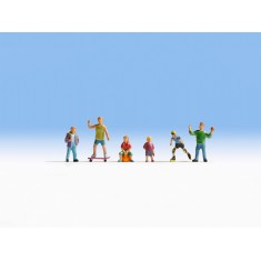 HO Scale Playing Children (6 figures)