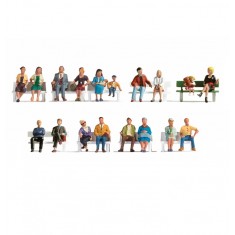 HO Scale Figures xL Set - Sitting People (18 assembled painted figures)