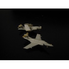 1/700 Blackburn Buccaneer S.2 (4 Sets: Resin+PE)