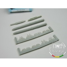 1/48 Harm Missiles + Launch Rails (2 Missiles & 2 Rails)