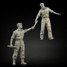 1/35 British RAC North Africa Loading 2pdr Ammo Soldiers set (2 figures)