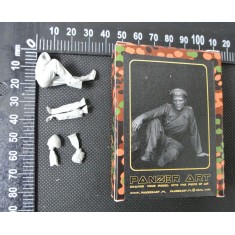 1/35 Sitting German Tanker