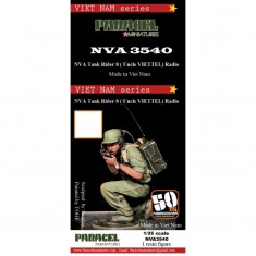1/35 Vietnam War NVA Tank Rider 8 (Radioman)