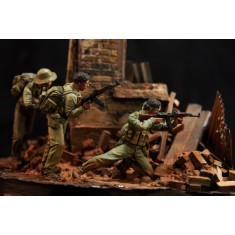 1/35 North Vietnam Army (NVA) Infantry Set Vol.2 (with Gas mask option, 2 figures)