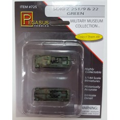 1/144 SdKfz. 251/9 & 22 Green Camo #124 #127 (2 kits) 