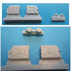 1/35 US Jerry Cans (10pcs each of water and fuel cans)