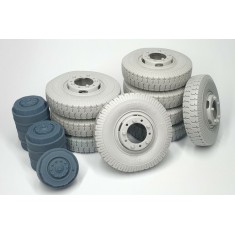 1/16 Sd.Kfz. 234 Road Wheels with Spare Wheel (Weighted) Type 4
