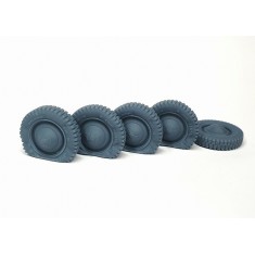 1/35 VW Kubelwagen Flat Tyres with Early Hubcaps Type 1