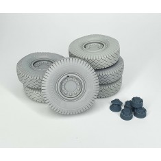 1/35 Faun L900 Road Wheels (Weighted) Type 1