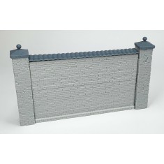 1/35 Brick Wall with Pillars and Italian Roof Tiles (12.5 x 6.5cm)