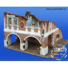 1/35 House with an Arcade 