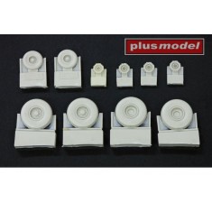 1/72 Lockheed P-3 Orion Front and Main Wheels