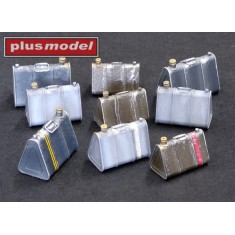 1/35 German Triangular Canisters