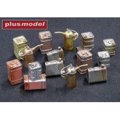 1/35 German Oil Canisters