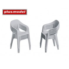 1/35 Stacked Plastic Chairs (2x folded felt chair)