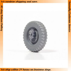 1/35 Kubelwagen Wheels (5pcs w/Off-road Tread Pattern 2) with Wheel Mask