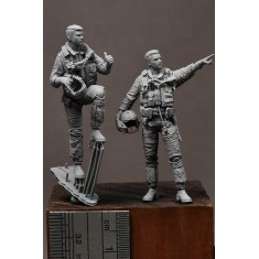 1/48 USN/US Navy F-14 Tomcat Pilots 1980s for AMK kits (2 figures)