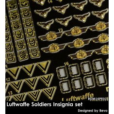 1/16 Luftwaffe Soldiers Insignia Set