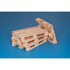 1/35 Natural Wood Pallets (4pcs)