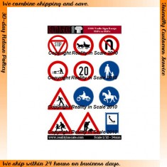 1/35 European Traffic Signs 1930's - 1950's (12 Signs)