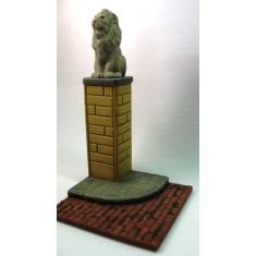 1/35 Pillar with Lion