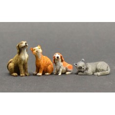 1/35 Cats & Dogs - 5 Resin pcs (Suitable for Scale 1/35 to 54mm)