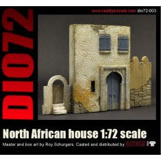 1/72 North African House (Size: 5.9 x 8.2cm) with a Wall & Small Gate