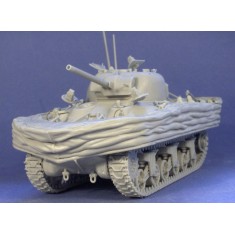 1/35 M4A1 Sherman DD (Duplex Drive) 75mm Gun Tank "Small Hatch" w/Lowered Screen