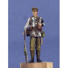 1/35 WWI British Private Tom "Winter 1915" w/Rifle in Winter Dress (1 Figure)
