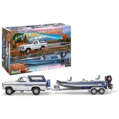 1/24 1980 Ford Bronco with Bass Boat & Dual-Axle Trailer