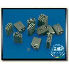 1/35 WWII US Jerrycans