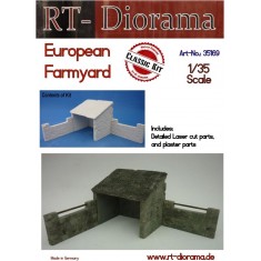 1/35 European Farmyard (Ceramic)