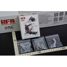 1/35 "Fallen" (3 figures) for Rye Field Model SdKfz. 171 Panther G Tanks (late)