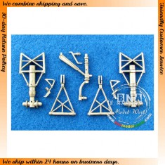 1/72 YB-49 & Y/XB-35 Flying Wing Landing Gear (White Metal) for AMT/Italeri kits