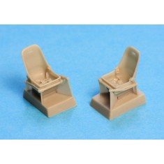 1/48 Messerschmitt Bf-109 A, B, C, D, E Seats (2pcs) with Harness