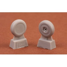 1/72 Curtiss P-40 Wheels - Block Tread (30") for P-40 B/C/E/F/K/L/M kit