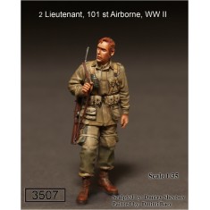 1/35 WWII 101st Airborne 2 Lieutenant