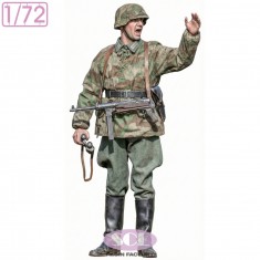 1/72 WWII German Field Artillery Commander