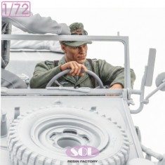 1/72 WWII German Kubelwagen Driver