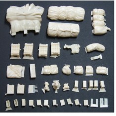 1/35 WWII Sherman Stowage & Accessory set