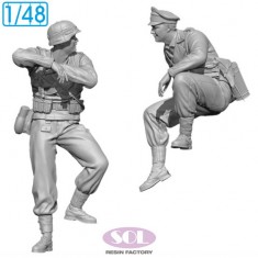 1/48 Crew for WWII German Sd.kfz.250/1