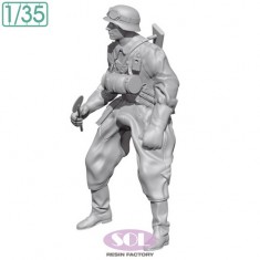 1/35 WWII German Feldgendarmerie for KS750