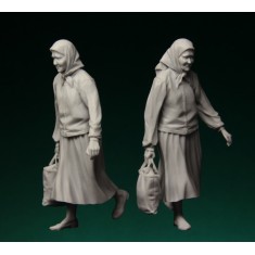 1/35 Russian Old Woman 1941-1945 (1 figure)