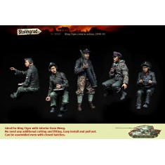1/35 King Tiger Crew in Action 1944-45 (5 figures)