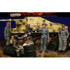1/35 German AFV Crewmen "Brief Lunch", Ukraine 1944 (Big Set - 5 Figures)